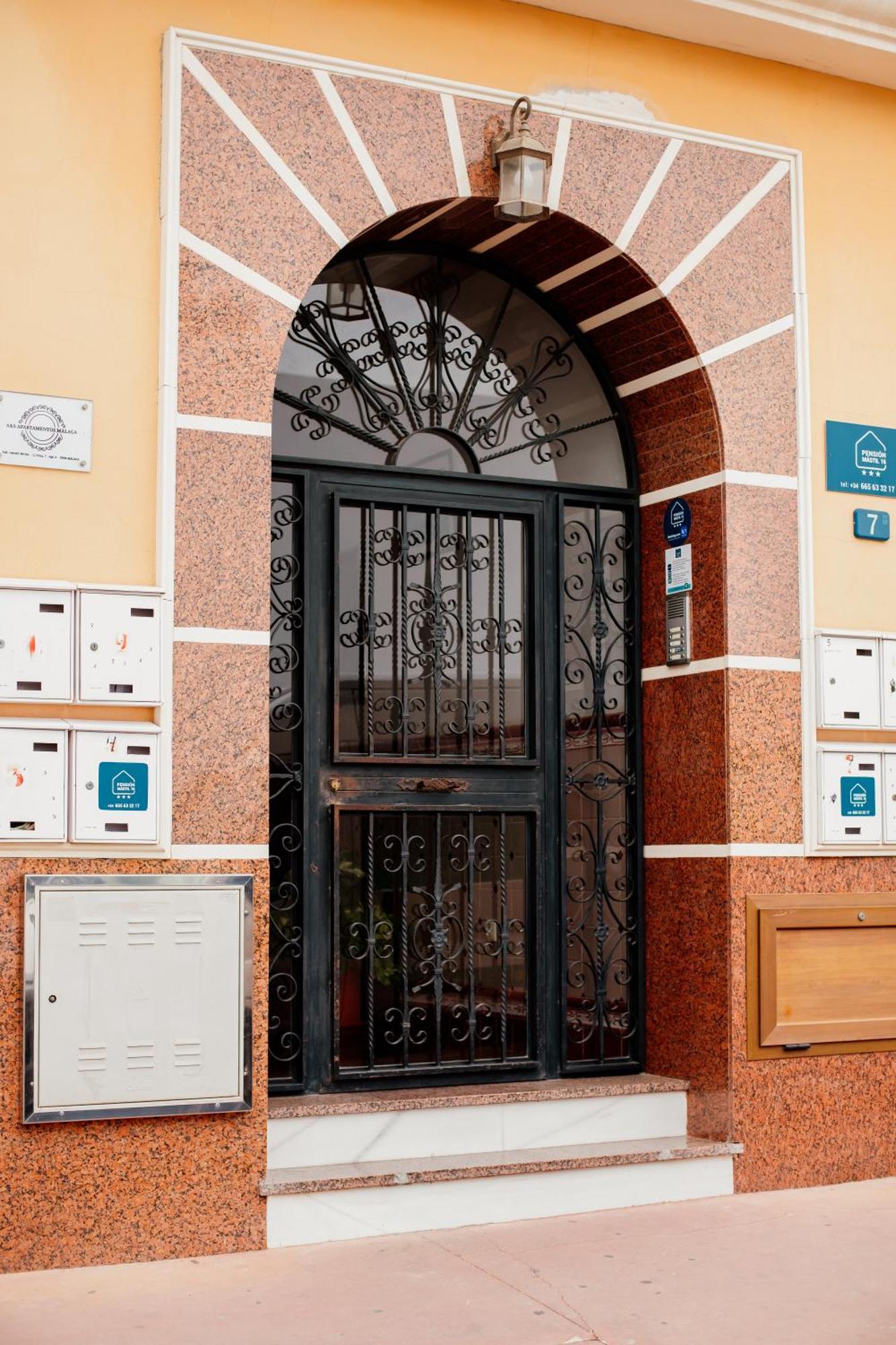 Apartamentos Turisticos Mastil 16 P2 Málaga Dış mekan fotoğraf